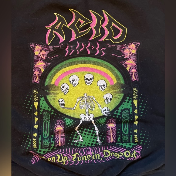 Urban Outfitters Sweatshirt S/M - Picture 4 of 5